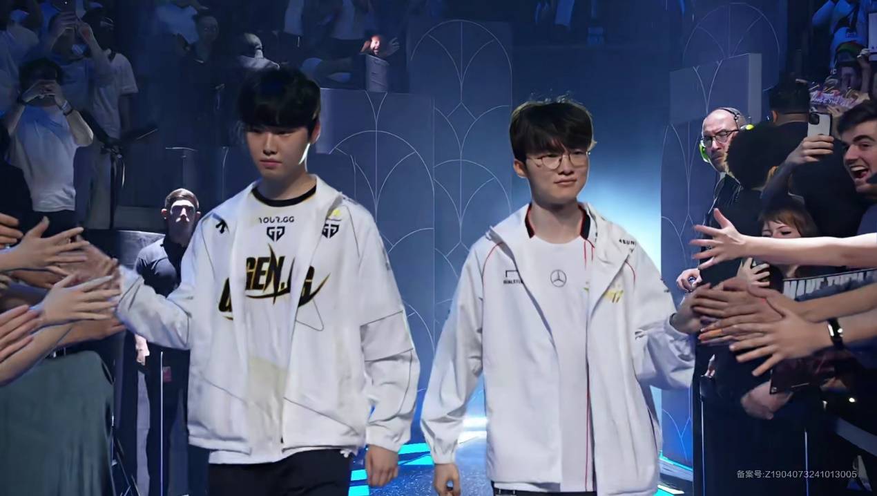 晋级下一阶段引发热议！，Faker在老鹰比赛中重返赛场气势如虹延续的简单介绍-开云体育下载